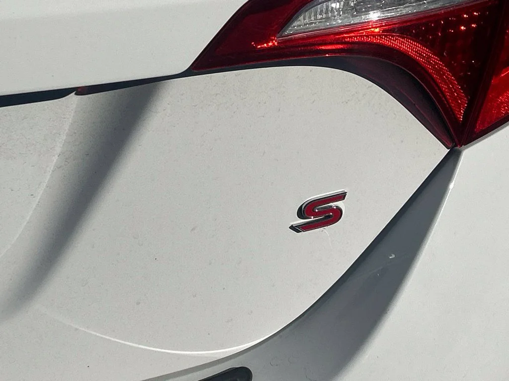 Used 2015 Super White Toyota S Plus image 8