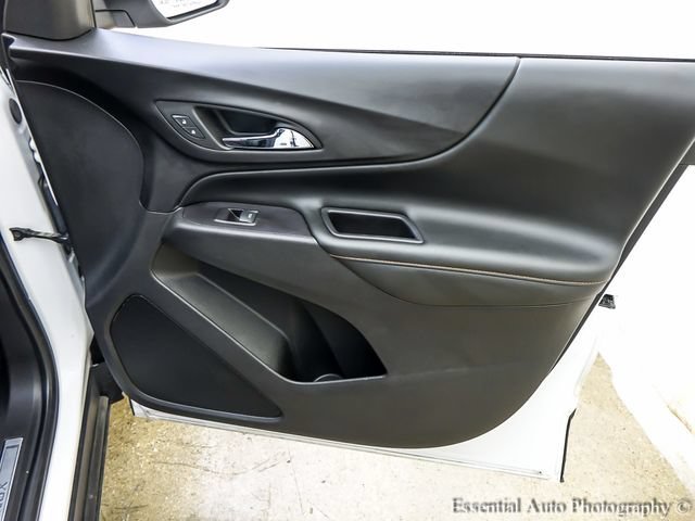Used 2019 SUMMIT WHITE Chevrolet Premier image 21