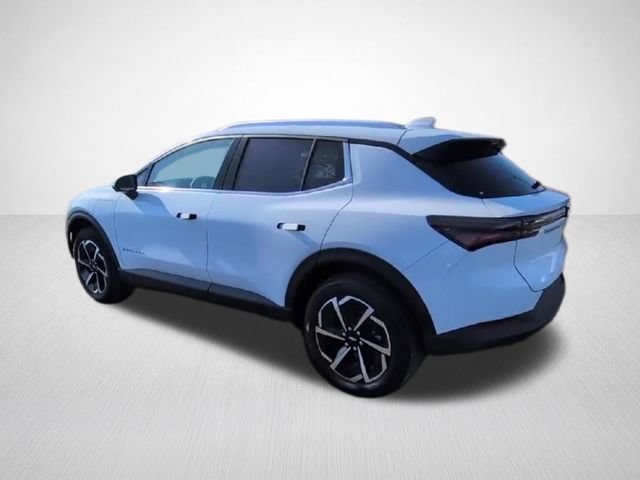 New 2026 Summit White Chevrolet LT image 8
