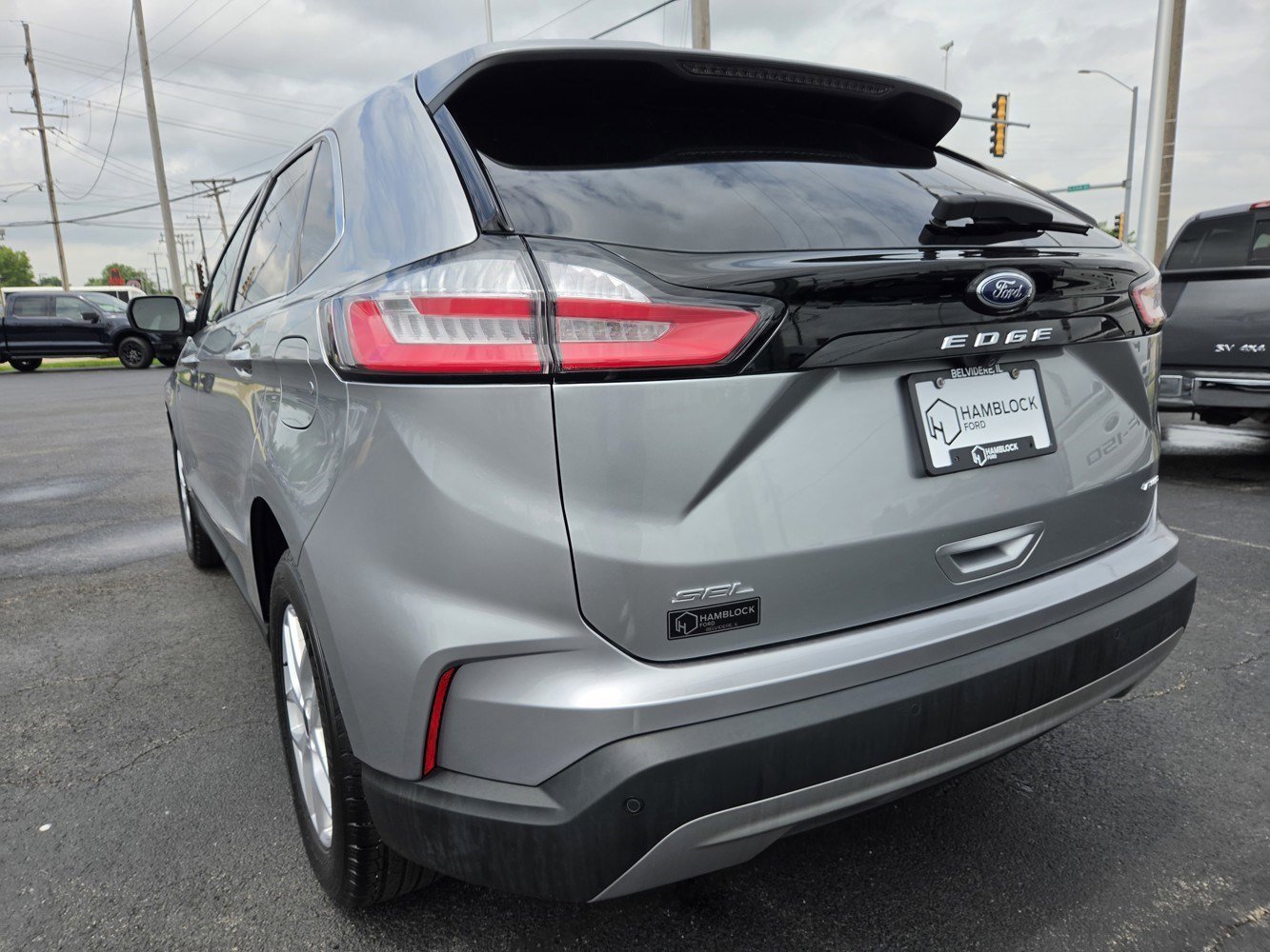 Used 2023 Silver Ford SEL image 42