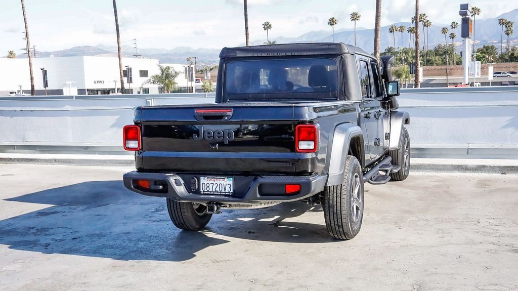 Used 2021 Black Clearcoat Jeep Sport image 9