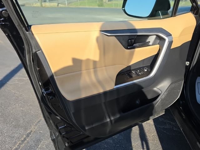 Used 2025 Black Toyota LE image 17
