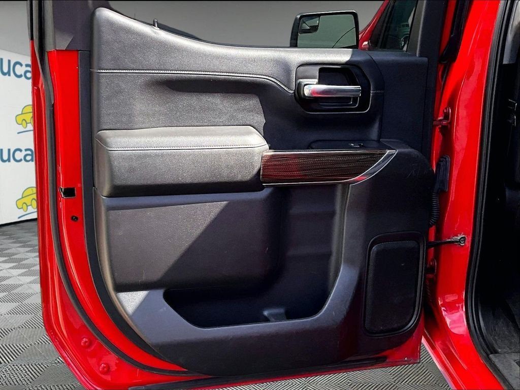 Used 2020 Red Chevrolet RST image 22
