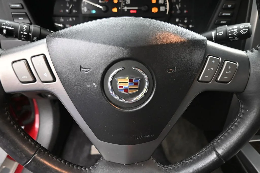 Used 2007 Red Cadillac Base image 15