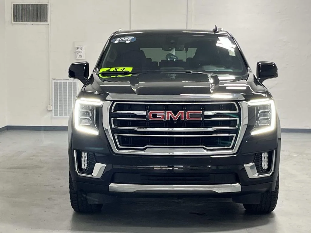 Certified Used 2022 Onyx Black GMC SLT image 3