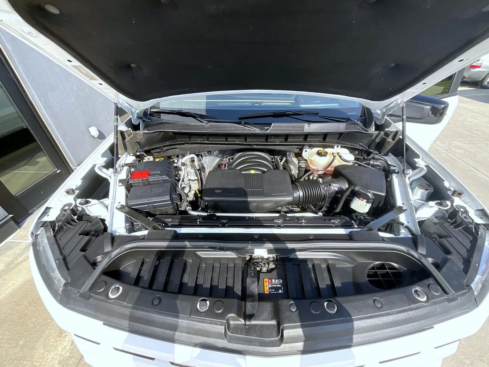 Used 2024 White Chevrolet RST image 24