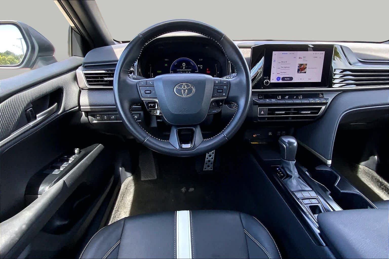Used 2025 Heavy Metal Toyota SE image 6