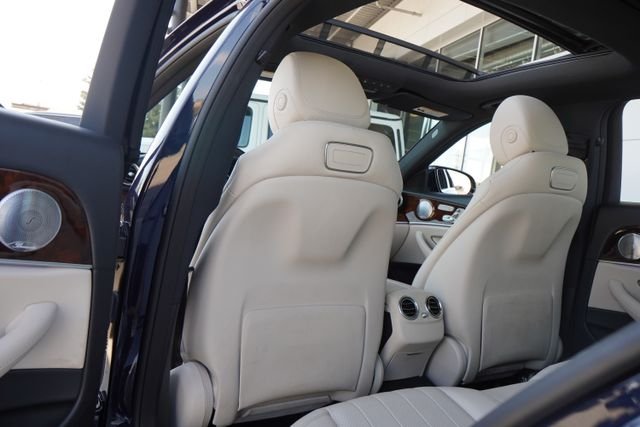 Used 2019 Blue Mercedes-Benz E 300 image 31