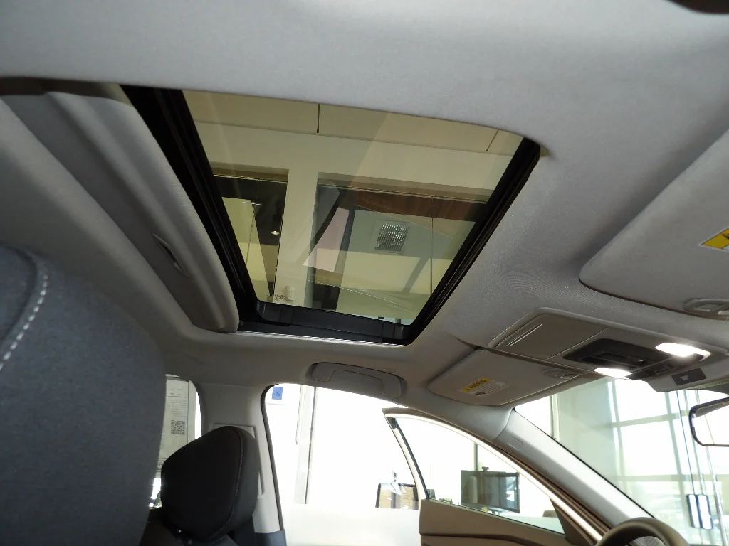 Used 2024 WHITE Honda EX image 15