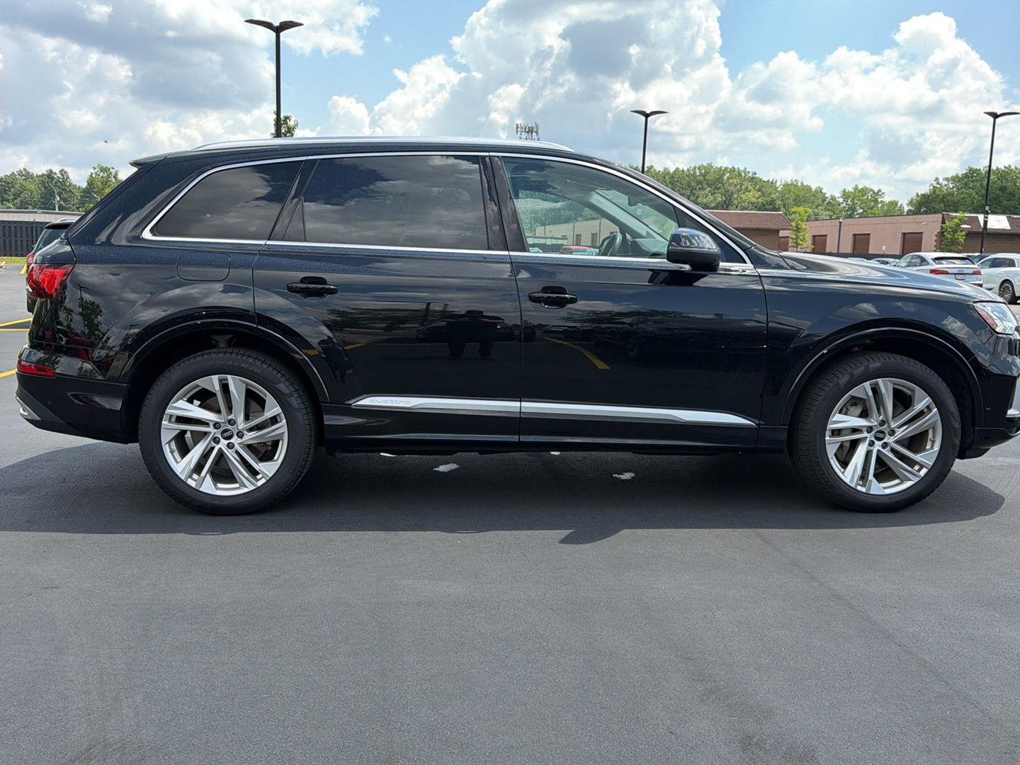 Used 2023 Mythos Black Metallic Audi Premium image 6