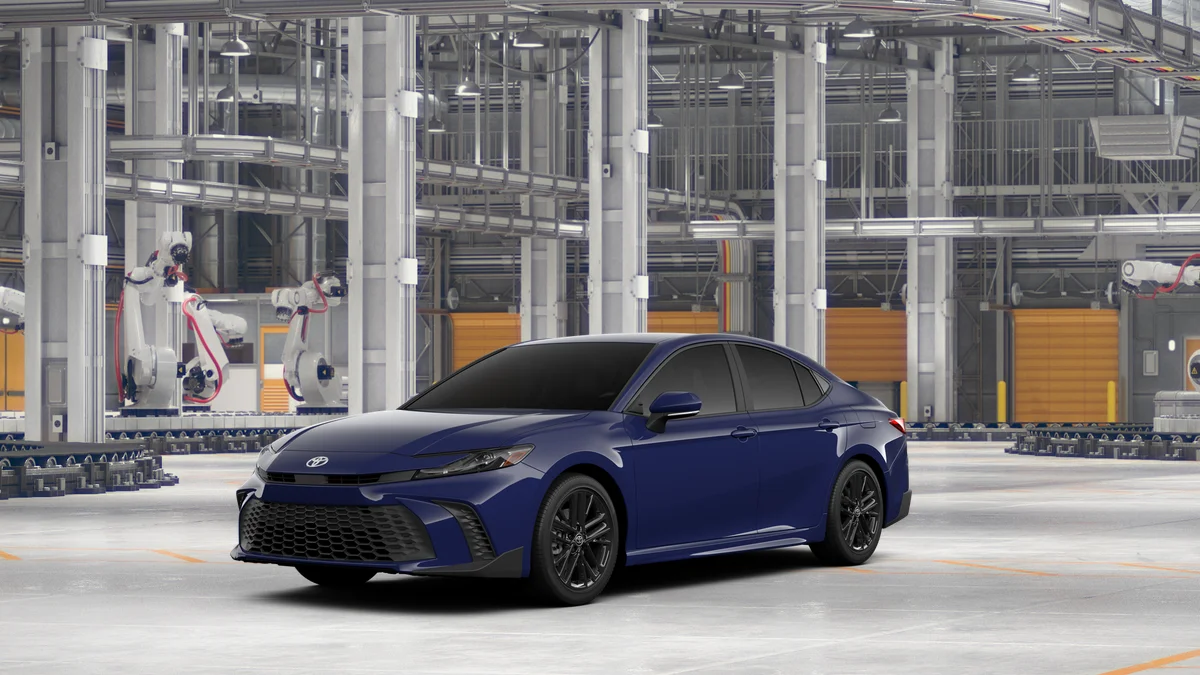 Reservoir Blue 2026 Toyota Camry SE FWD Sedan Front-Wheel Drive
