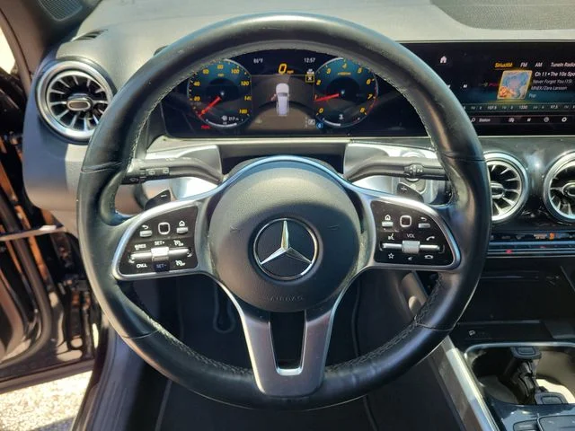 Used 2023 Night Black Mercedes-Benz GLB 250 image 23