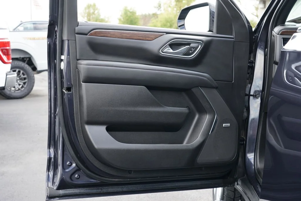 2023 Chevrolet Suburban High Country - Photo 14