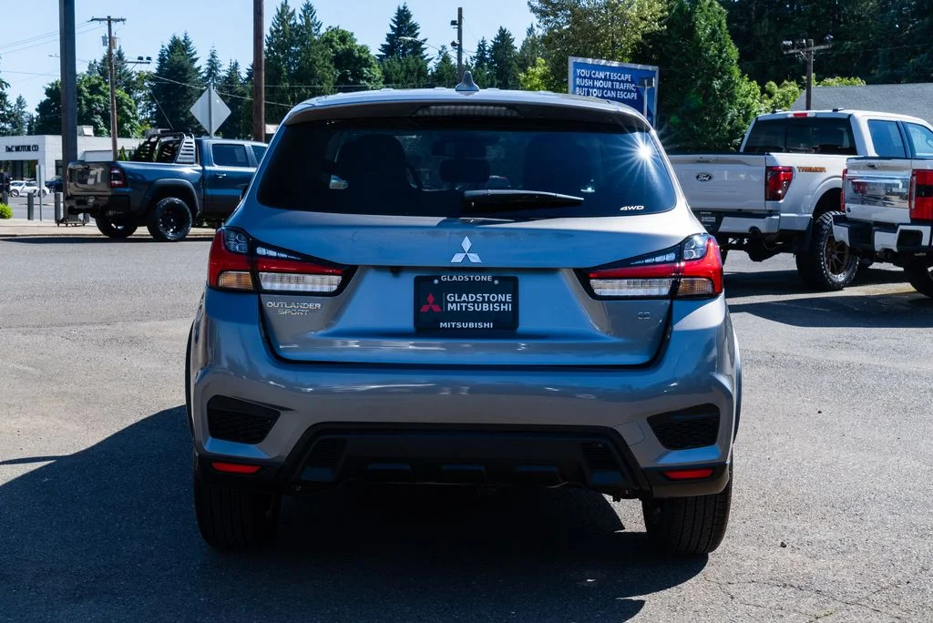Used 2026 Gray Mitsubishi 2.0 SE image 5