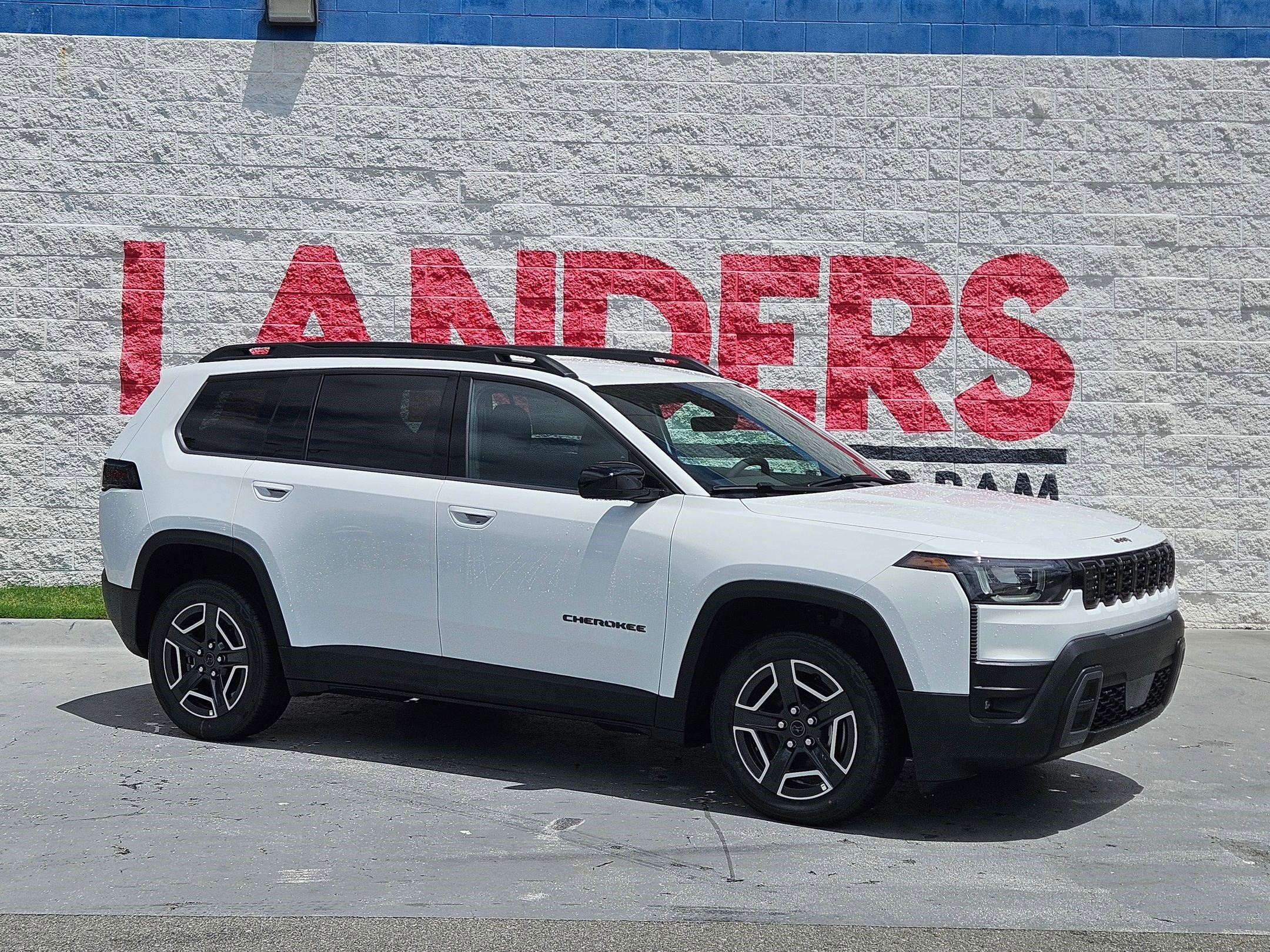 2026 Jeep Cherokee Laredo HEV 4X4's photo