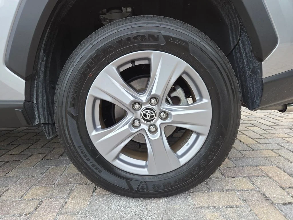 Certified Used 2025 Silver Toyota XLE image 20