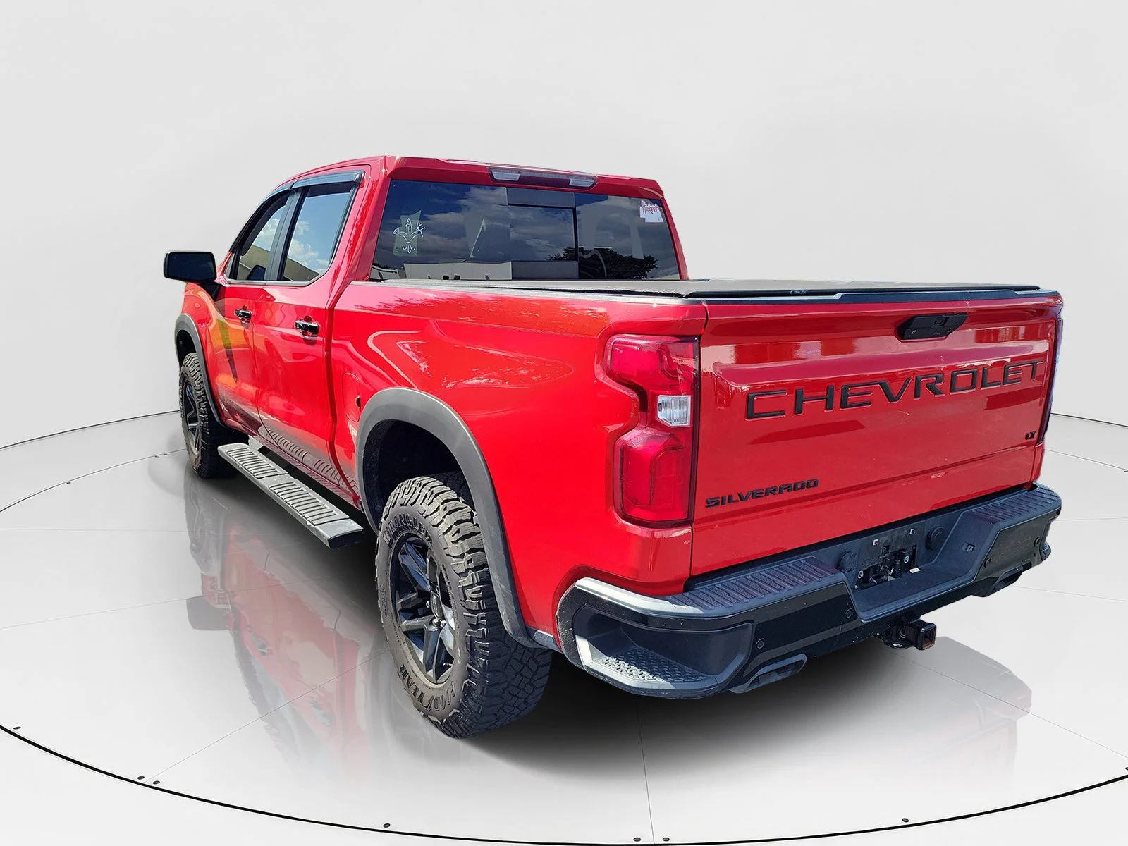 Used 2021 Red Chevrolet LT Trail Boss image 5