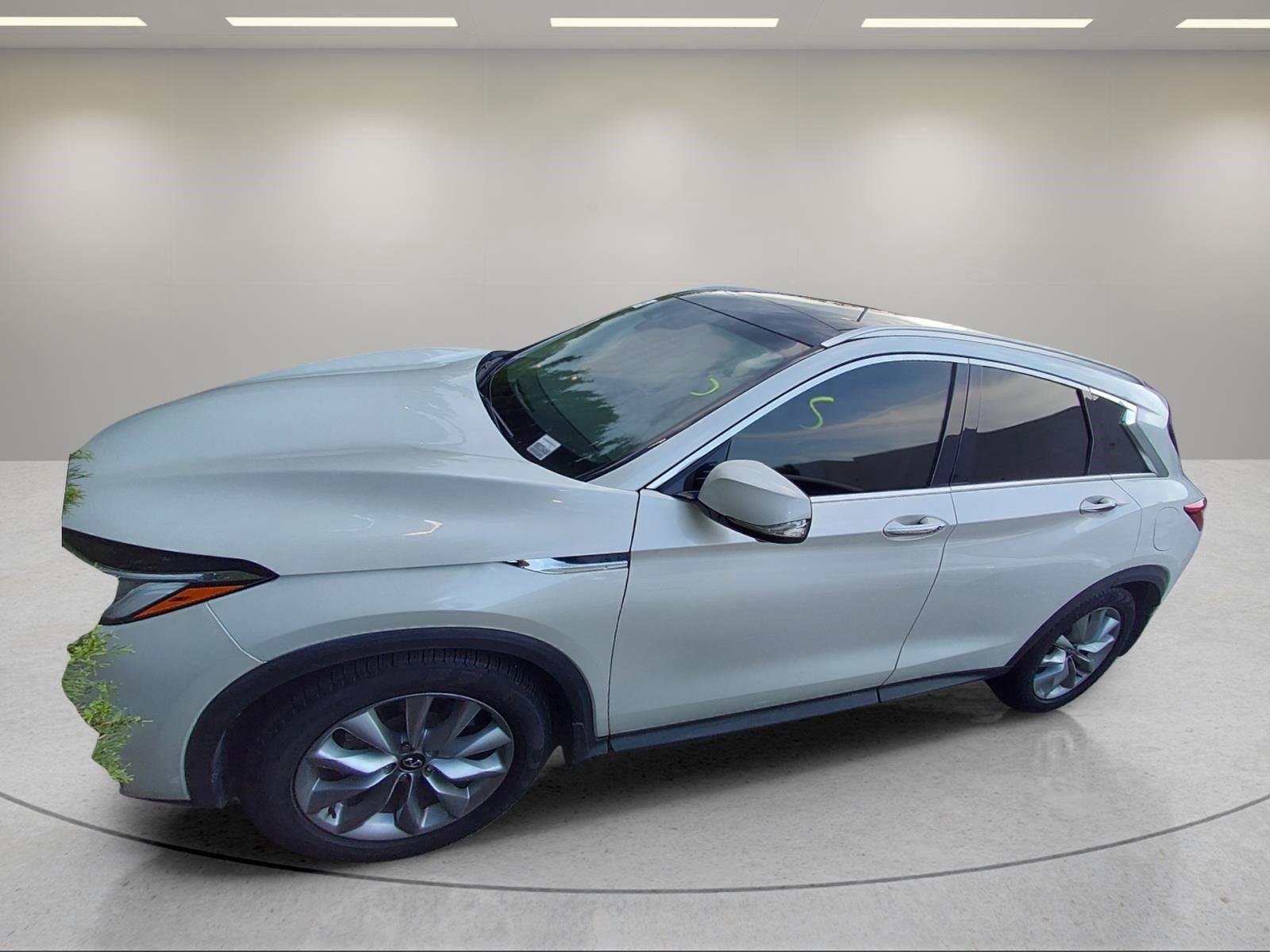 Used 2021 Majestic White INFINITI ESSENTIAL image 1
