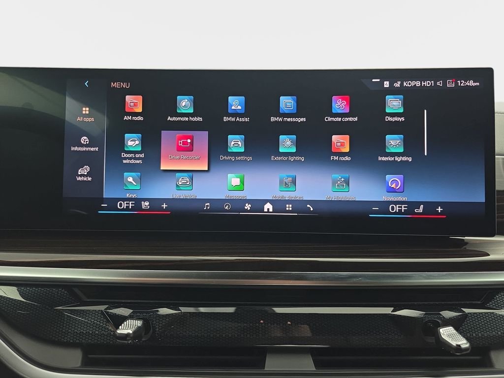 New 2026 Black Sapphire Metallic BMW xDrive40i image 21