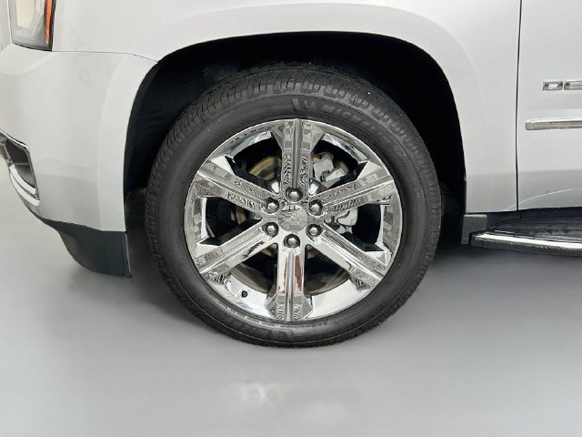 Used 2019 QUICKSILVER METALLIC GMC Denali image 30
