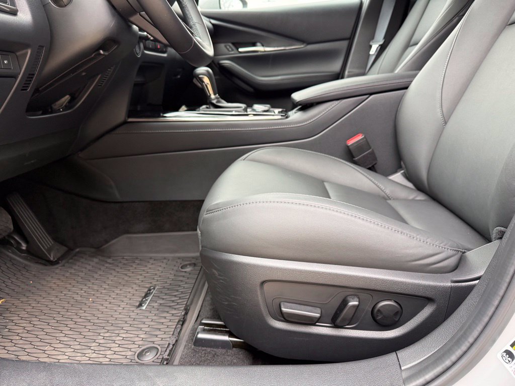 Used 2025 Gray Mazda 2.5 S Preferred Package image 12