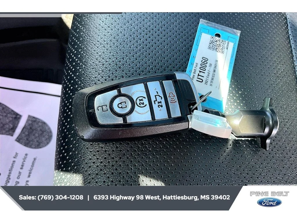 Certified Used 2021 Agate Black Metallic Ford LARIAT image 9