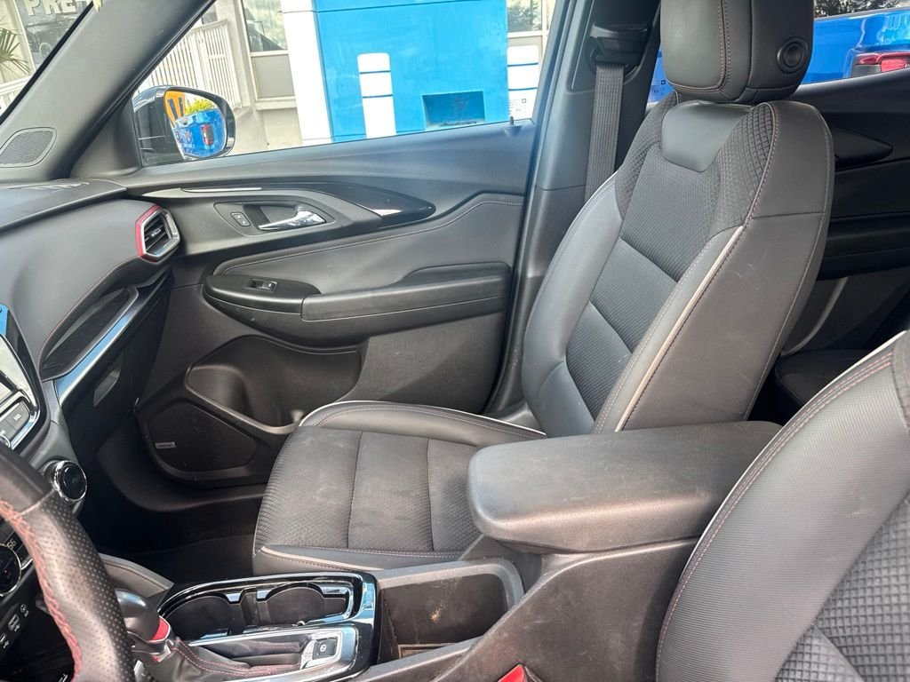 Used 2022 Gray Chevrolet RS image 18