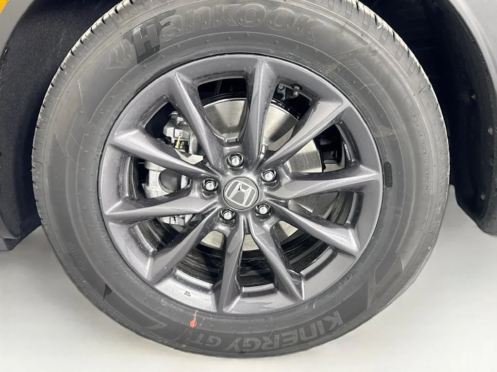 Certified Used 2026 Crystal Black Pearl Honda EX-L image 15
