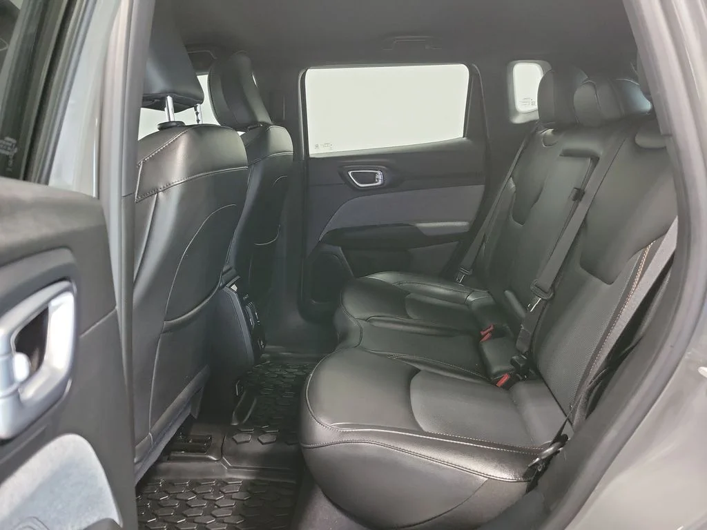 Certified Used 2023 Gray Jeep Latitude Lux image 27