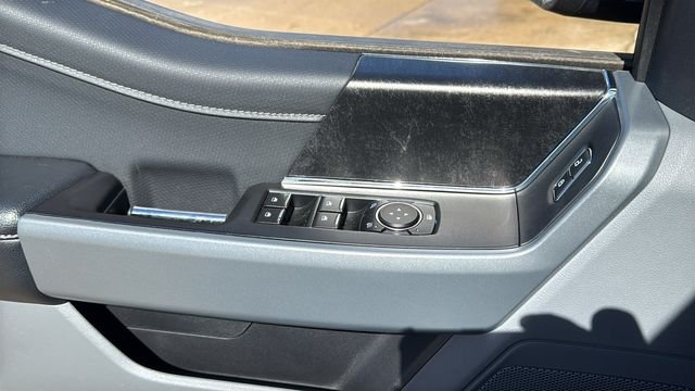 Used 2023 Blue Ford XLT image 19