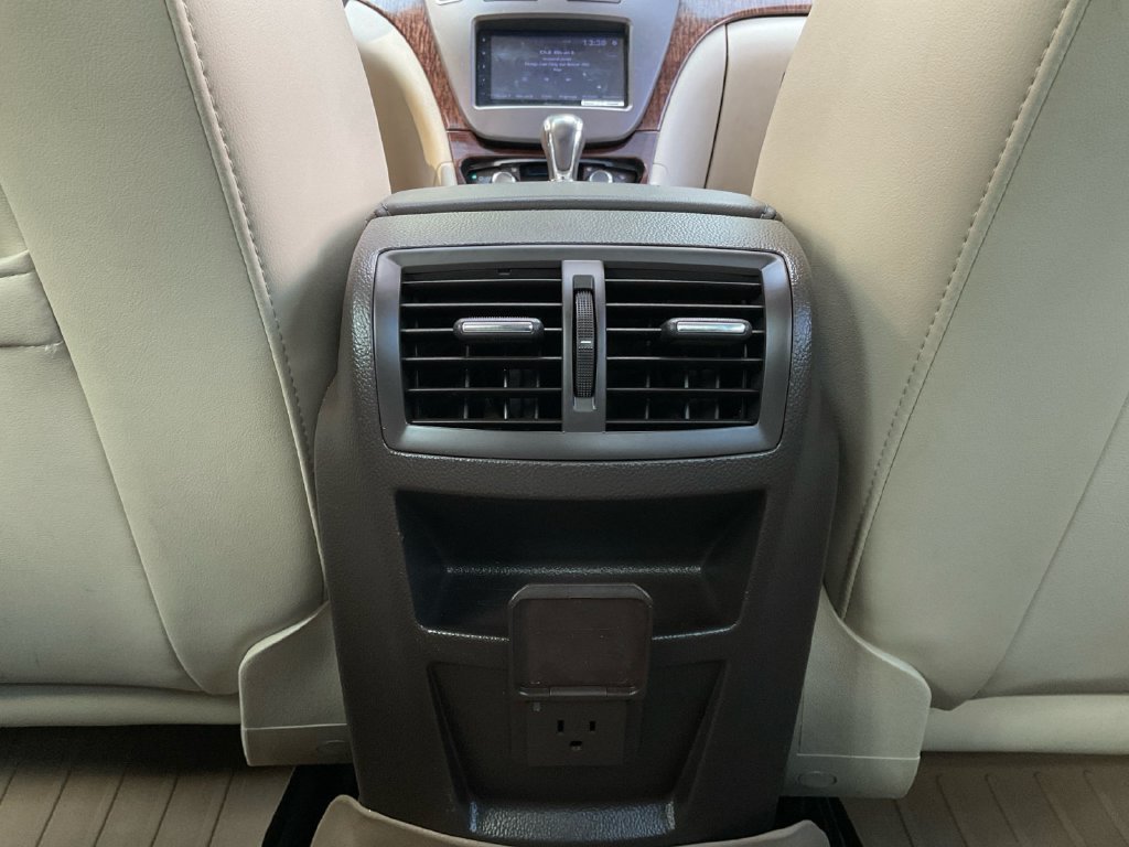 Used 2012 White Buick Premium I image 24