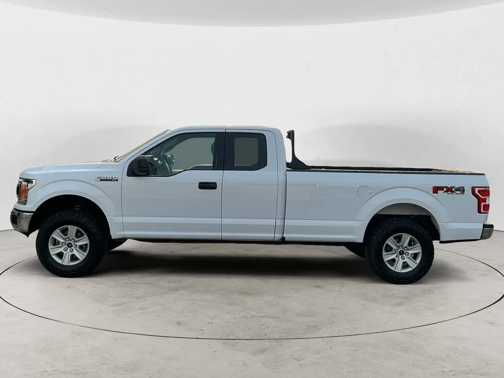 Used 2018 White Ford XLT image 8