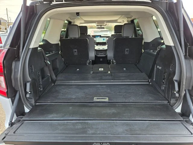 Used 2025 White Ford Active image 17