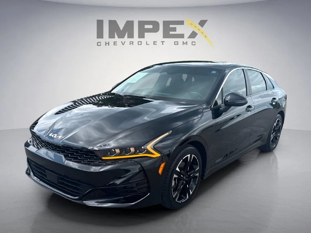 Used 2023  Kia GT-Line image 1