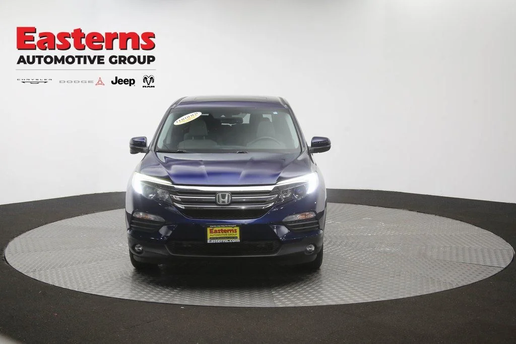 Used 2017 Blue Honda EX-L image 52