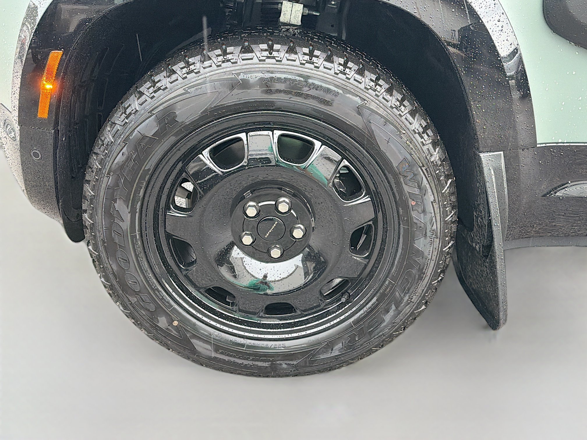 New 2026 Keswick Green Metallic Land Rover Trophy Edition Keswick image 40