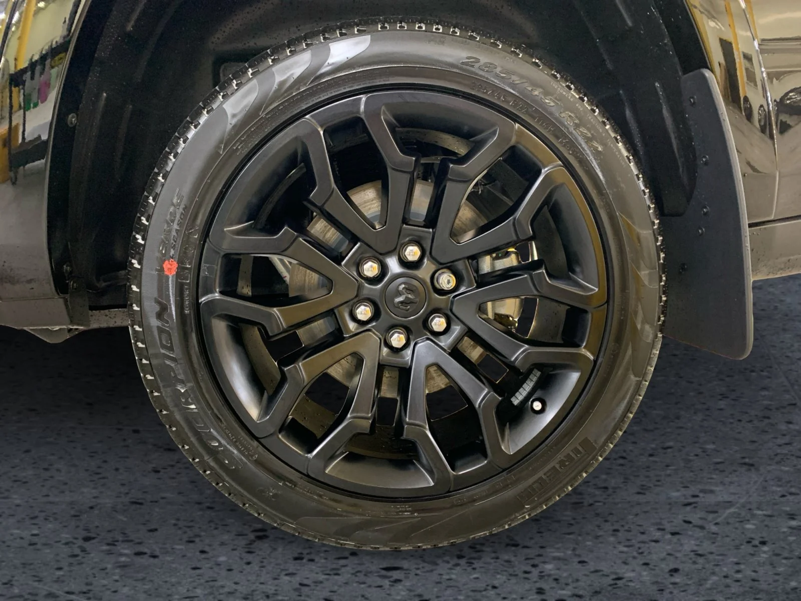 New 2026 Diamond Black Crystal Pearl Ram Limited image 9