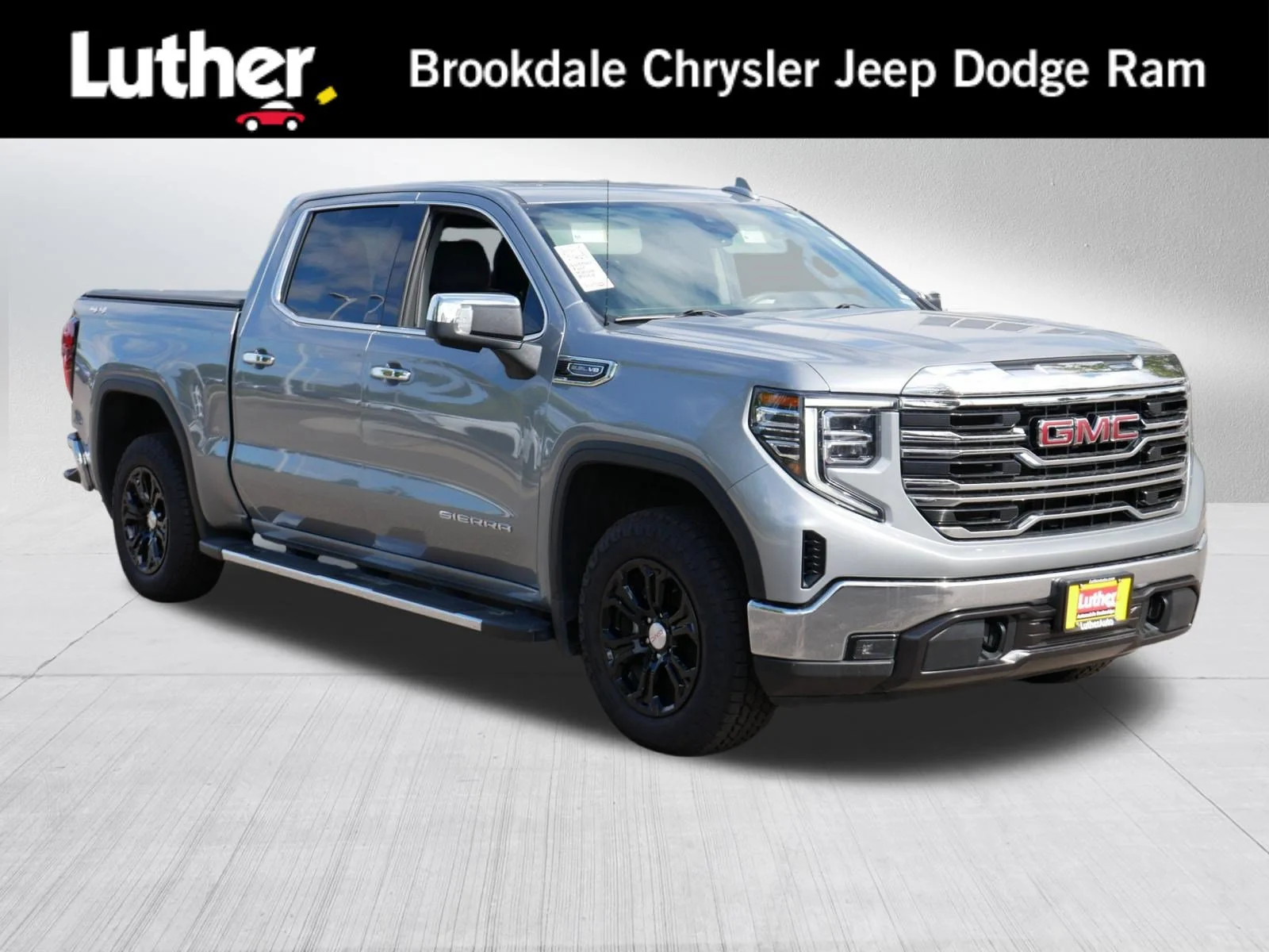 2024 GMC Sierra 1500 SLT