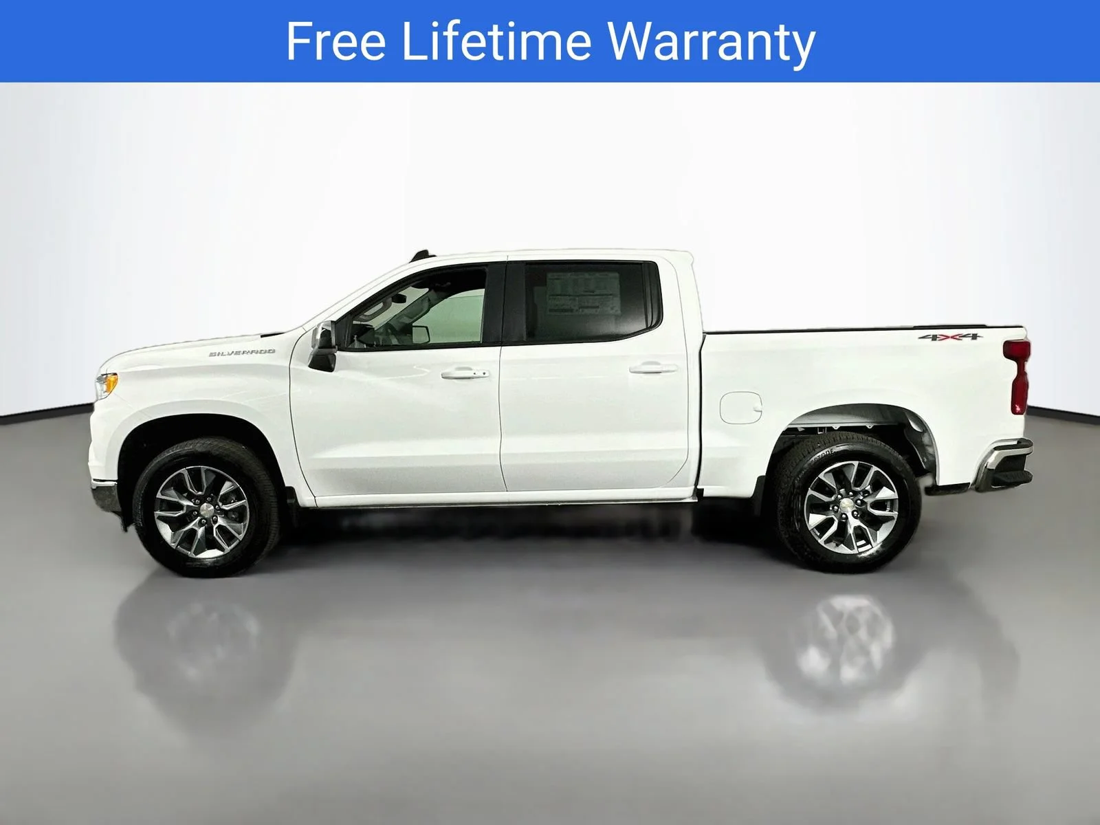 New 2026 Summit White Chevrolet LT image 5