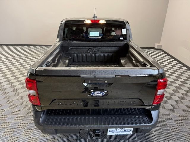 New 2026 Shadow Black Ford Lariat® image 11