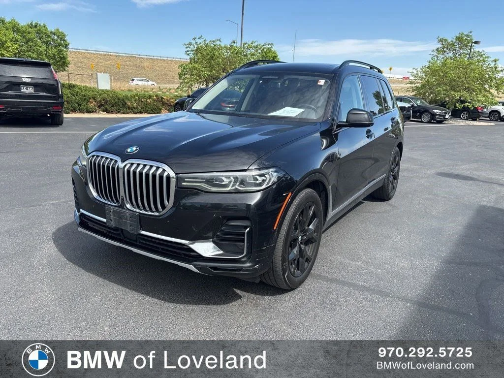 2022 BMW X7 xDrive40i's photo