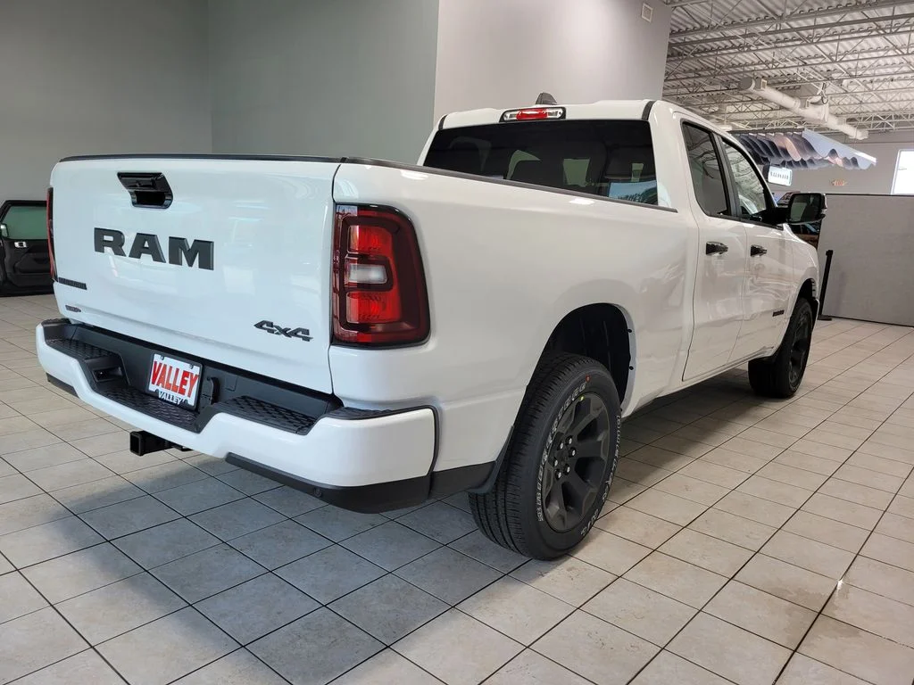New 2026 Bright White Clear-Coat Exterior Paint RAM Big Horn/Lone Star image 6
