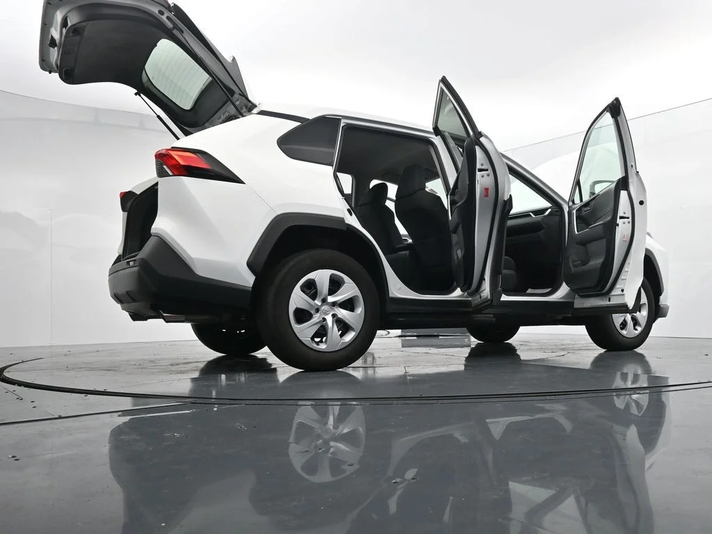 Used 2024 White Toyota LE image 39