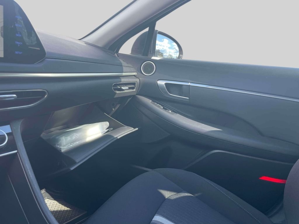 Certified Used 2023 Silver Hyundai SEL image 34