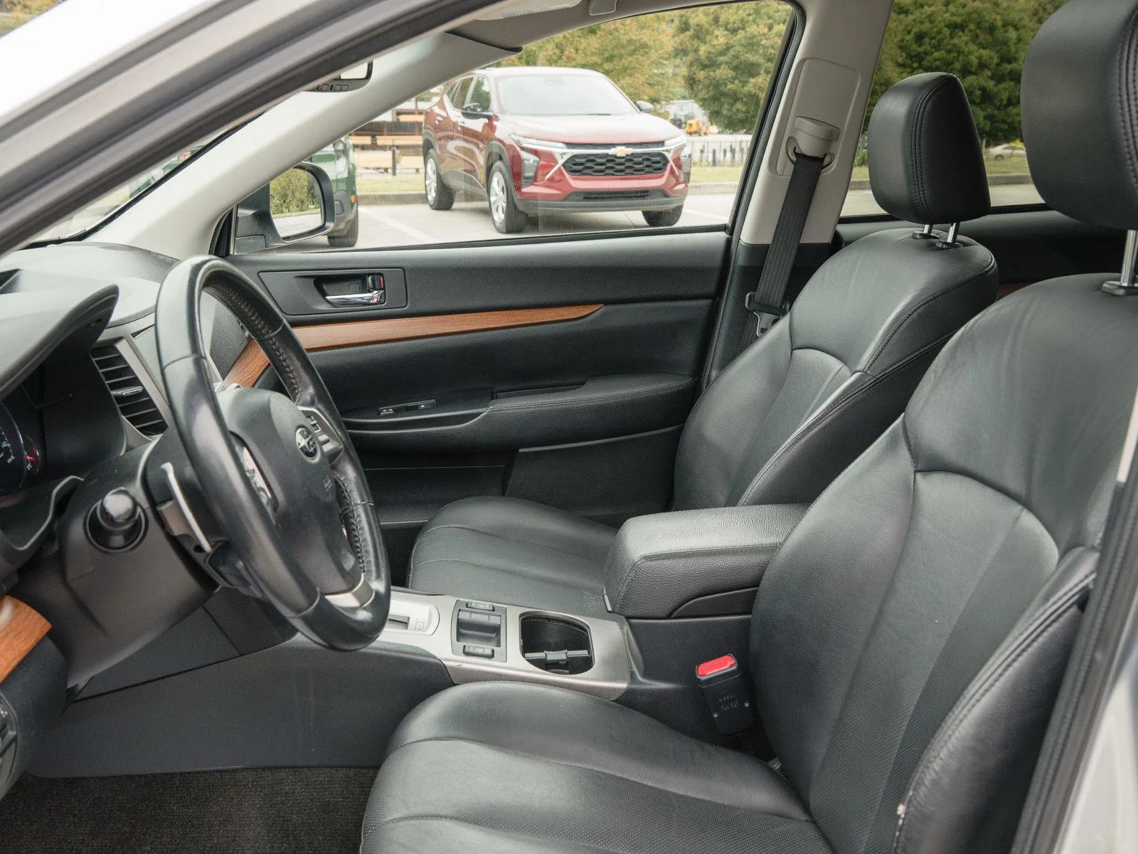 Used 2014 Ice Silver Metallic Subaru 2.5i Limited image 9