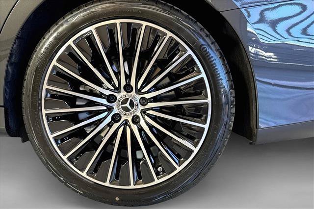 New 2026 Graphite Grey Metallic Mercedes-Benz E 350 image 59