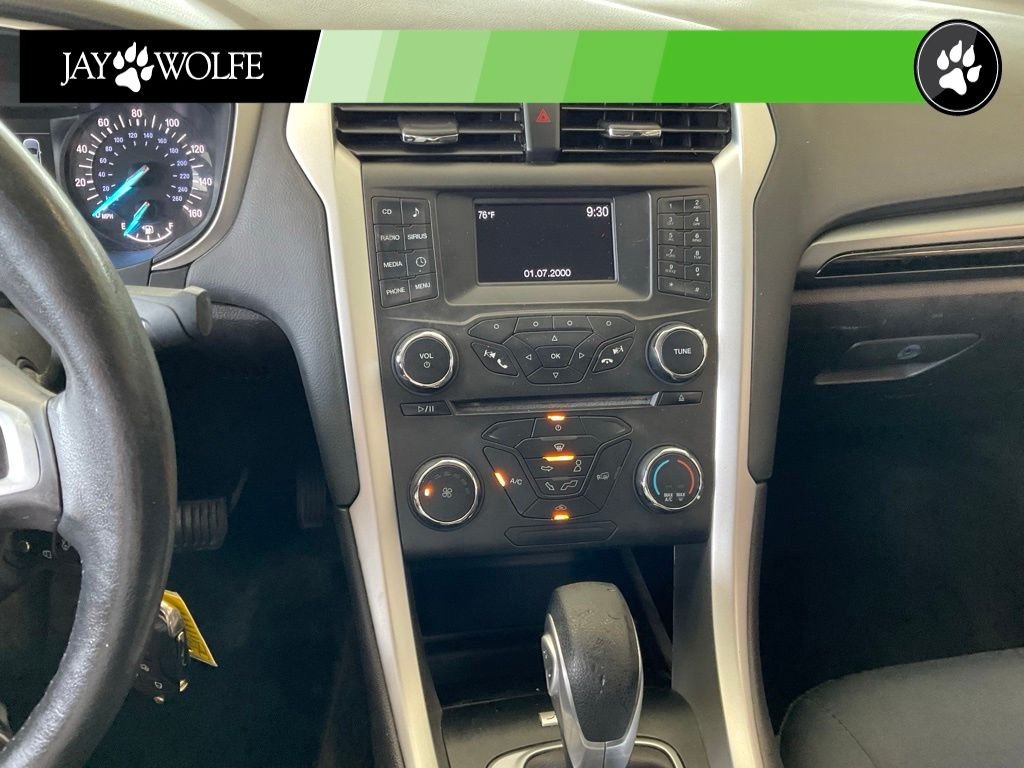 Used 2016 White Ford SE image 15