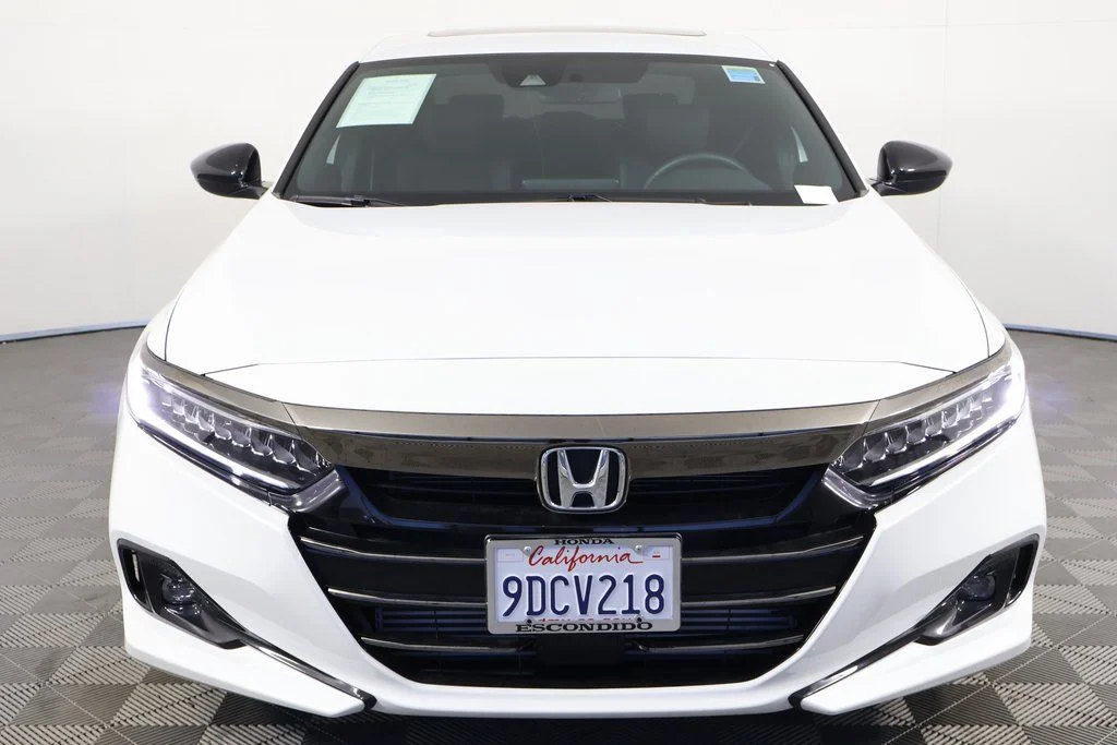1HGCV2F37NA018560