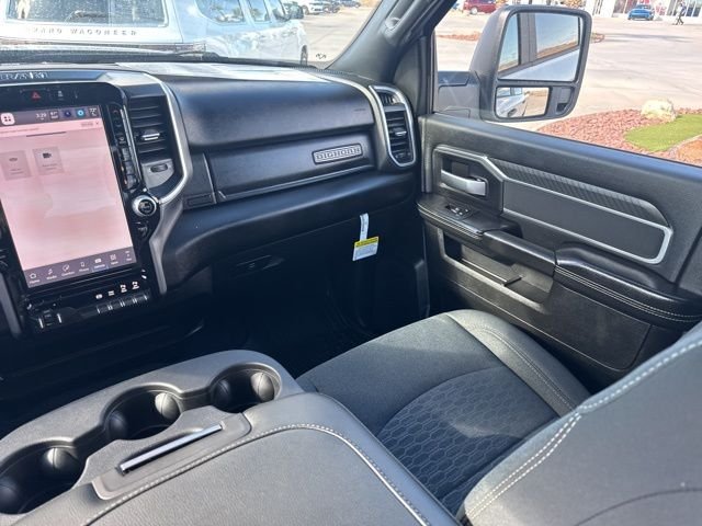 New 2026 Silver-Zynith Exterior Paint RAM Big Horn image 14