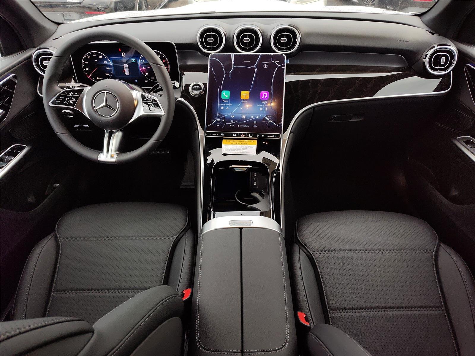 New 2026 Polar White Mercedes-Benz GLC 300 image 10
